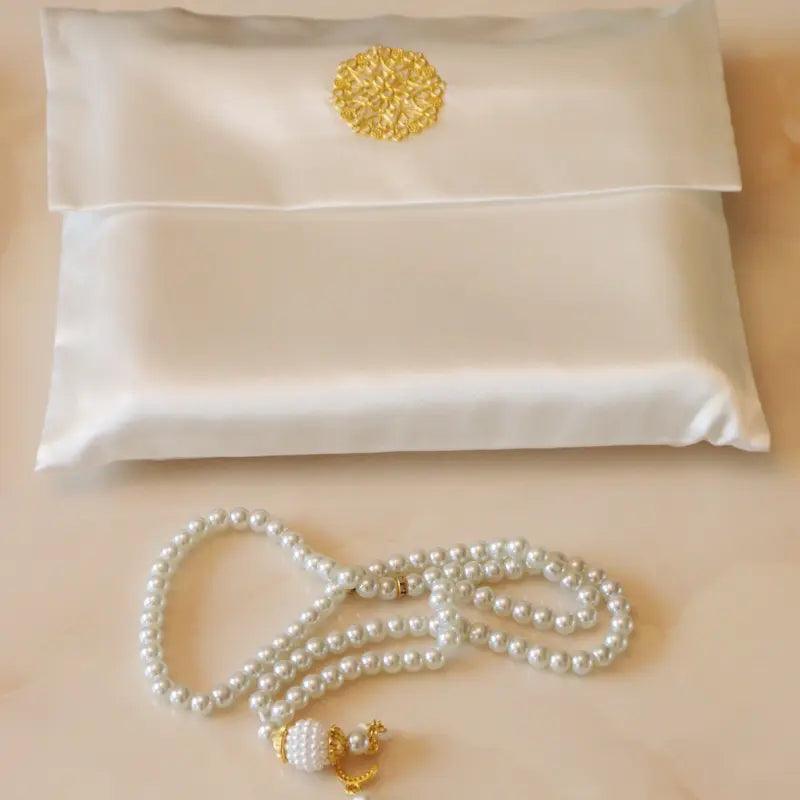 Luxury Prayer Mat and Tasbeeh Set (MR048) Mariam's Collection