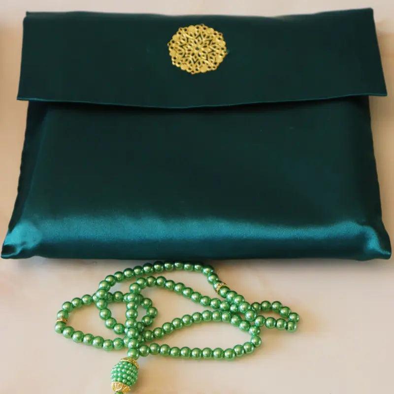 Luxury Prayer Mat and Tasbeeh Set (MR048) Mariam's Collection