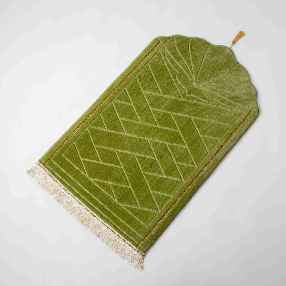 MR053 Thickened Embossed Flannel Prayer Mat - SJB-DIAMOND ELITES