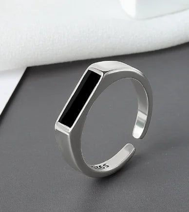 Sterling Silver Black Ring with Cool Wind Design Pi-Mart