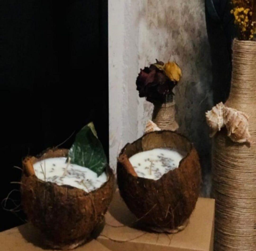 Natural Coconut Shell Decorative Scented Candle Wood Wicked Coconut Scented Candle Natural Coconut Shell  Eco Friendly Ideal for Home and Beach Décor Aromatherapy Candle Stevvex