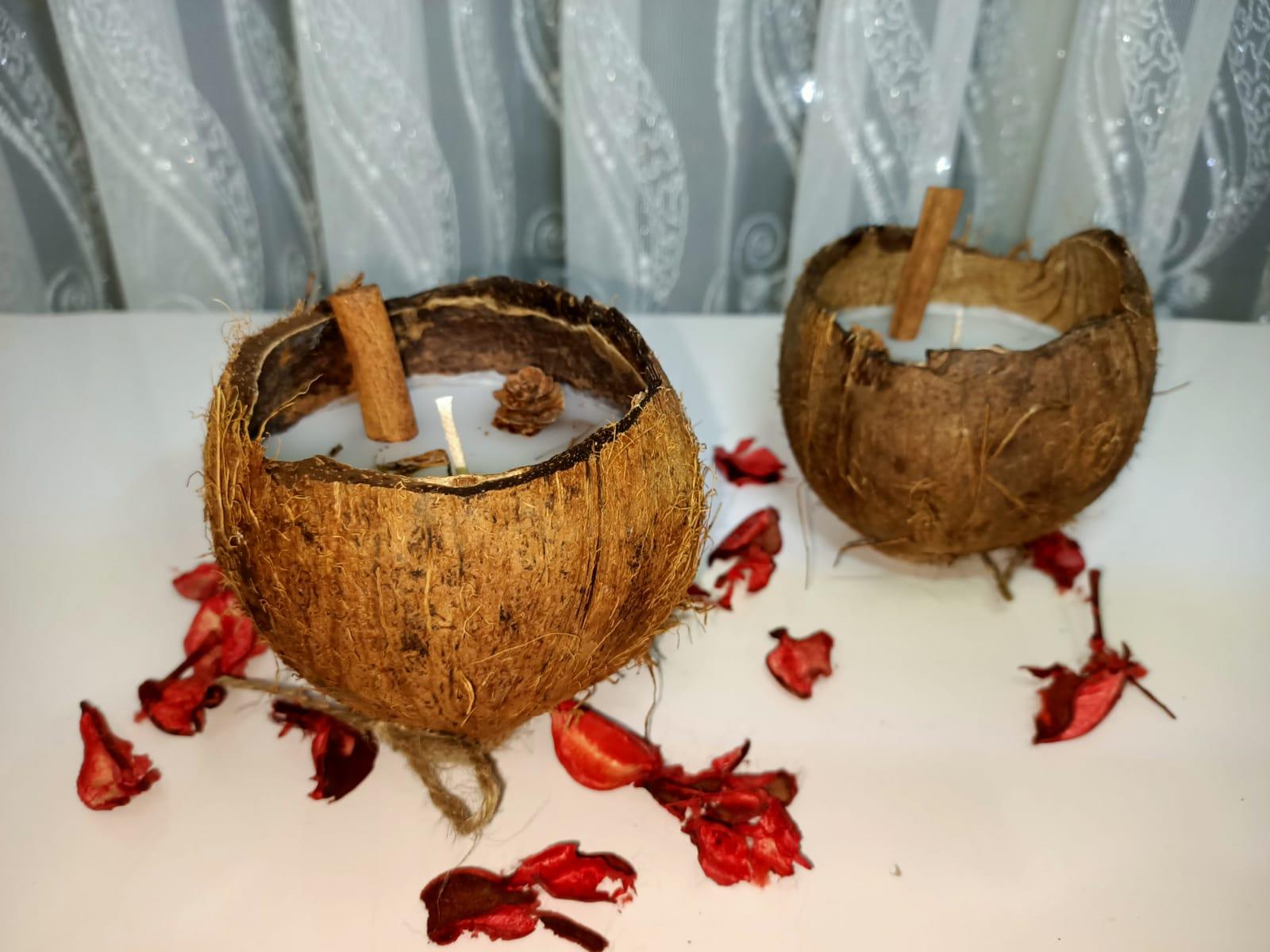 Natural Coconut Shell Decorative Scented Candle Wood Wicked Coconut Scented Candle Natural Coconut Shell  Eco Friendly Ideal for Home and Beach Décor Aromatherapy Candle Stevvex