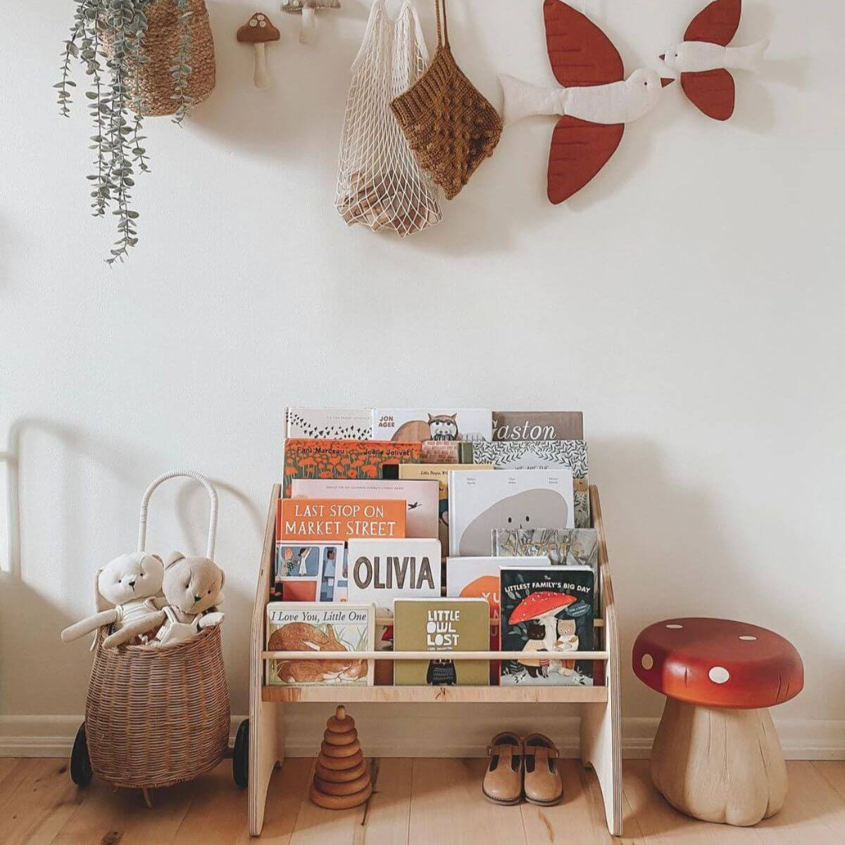 Wooden Montessori Bookshelf Natural - SJB-DIAMOND ELITES