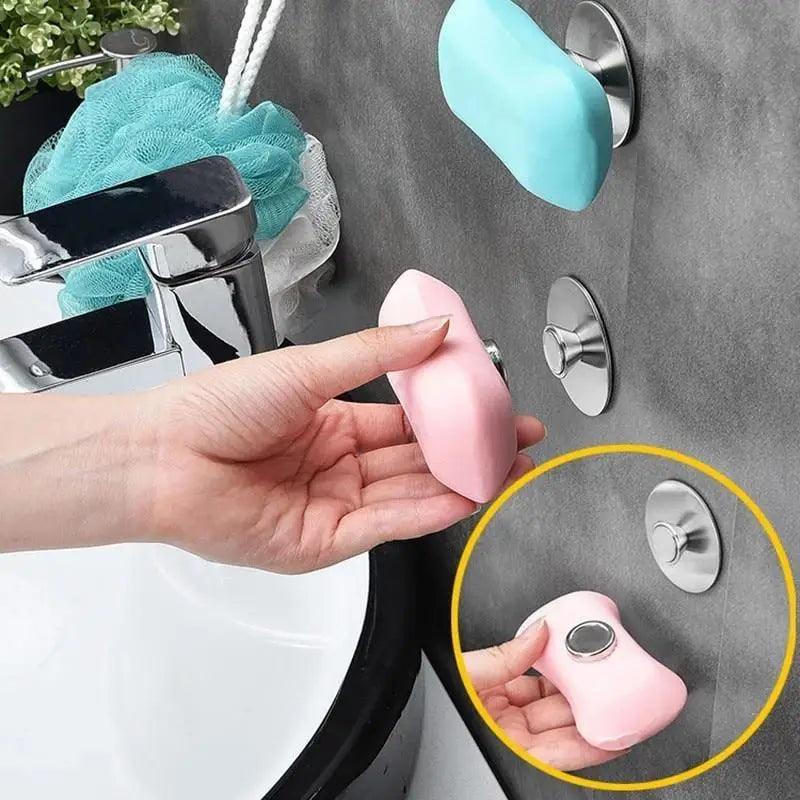 New 1PC Magnetic Soap Holder Tool Free Rustproof Sponge Holder Dish Holder Soap Dish For Bathroom Lavatory Home Soap Dish Suction Strongly Magnetic soap Holder Rustproof Stainless Soap Holder for Bathroom and Kitchen Stevvex