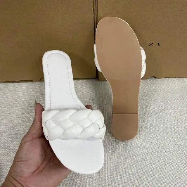 New 2021 Summer Sandals Flat Bottom Fashion Women Slides Sandals slipper -  Outdoor designer shoes for women Stevvex