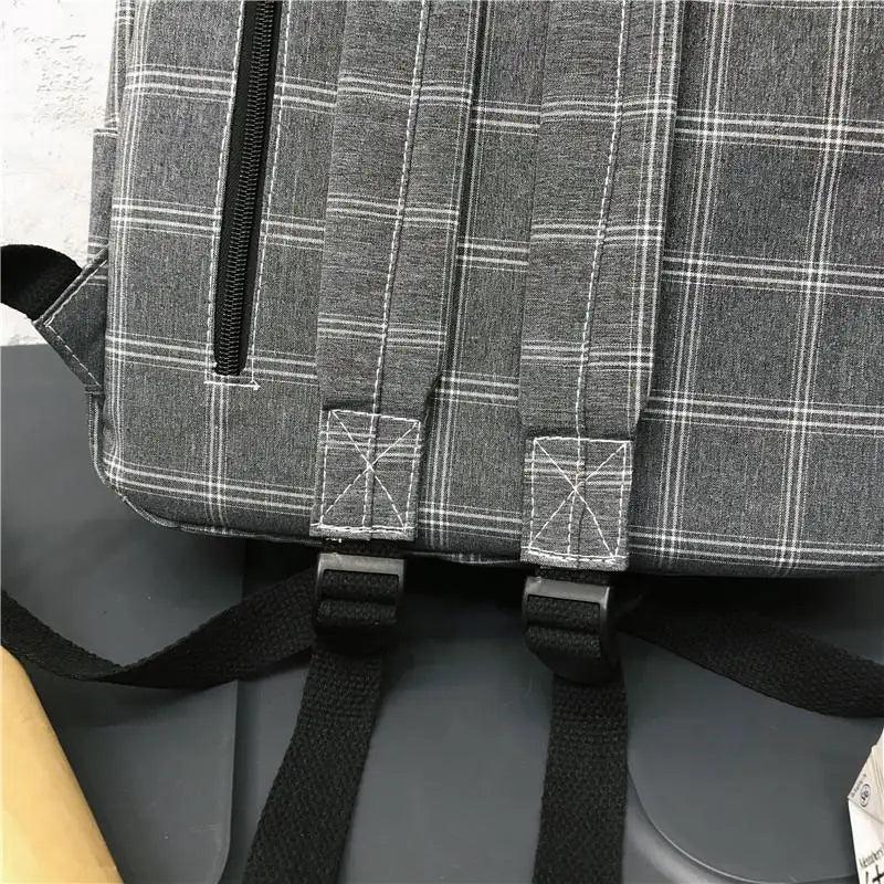 New Casual School Bag For Women And Girls Stylish Backpack Striped Book Packbags for Teenage Stevvex