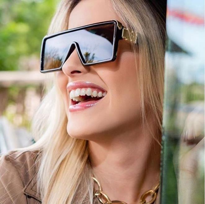 New Design New Stylish New Classic New Black & White Square Shape Sunglasses For Women New Fashionable Branded & Oversized Sun Glasses For Men New Luxury Shades Sunglasses For Men & Women Stevvex