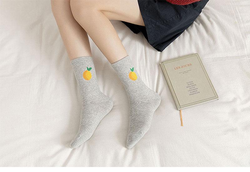 New Elegant Fruit Printed Breathable Cotton Socks Happy Funny Unisex Socks Candy Colors Harajuku Casual Cotton Crew Socks For Men And Women Stevvex
