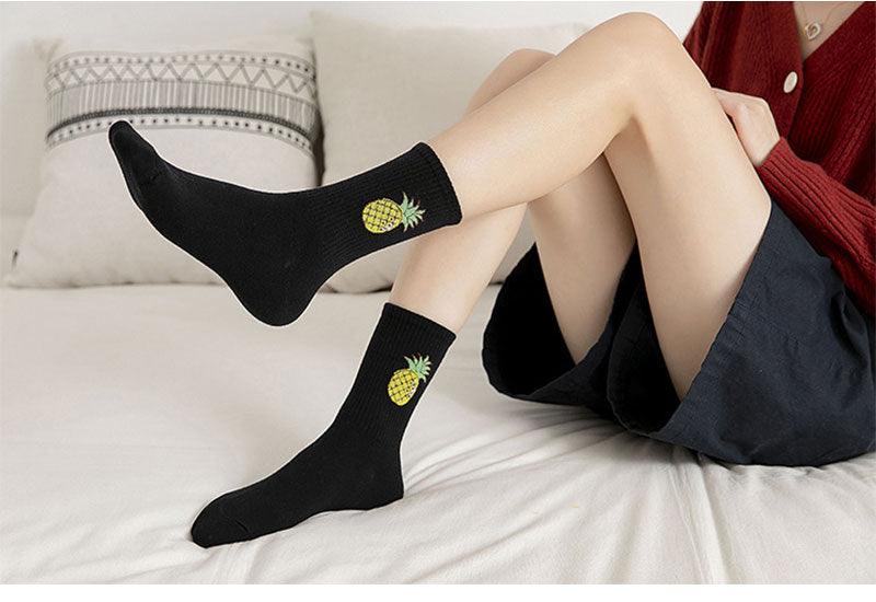 New Elegant Fruit Printed Breathable Cotton Socks Happy Funny Unisex Socks Candy Colors Harajuku Casual Cotton Crew Socks For Men And Women Stevvex