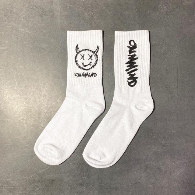 New Fashion Kawaii Cute Smilies Patterned Socks Pure Cotton Cartoon Pattern Hip Hop Style Breathable Mid Tube Socks Skateboard Socks Soft Long Sock for Men And Women Stevvex