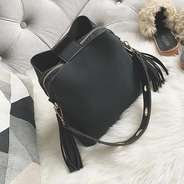New Fashionable Scrub Women Bucket Bag Vintage Tassel Messenger Bag High Quality Shoulder Bag Simple Crossbody Bag For Females Stevvex