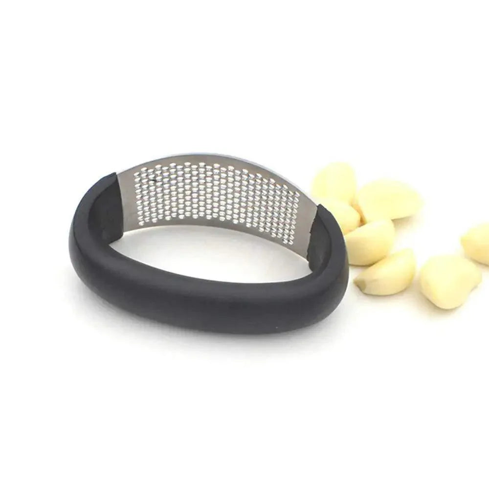 New Incredible 1Pcs Stainless Garlic Press Household Manual Garlic Press Device Kitchen Press Squeezer Ginger Garlic Tools Kitchen Accessories Stevvex