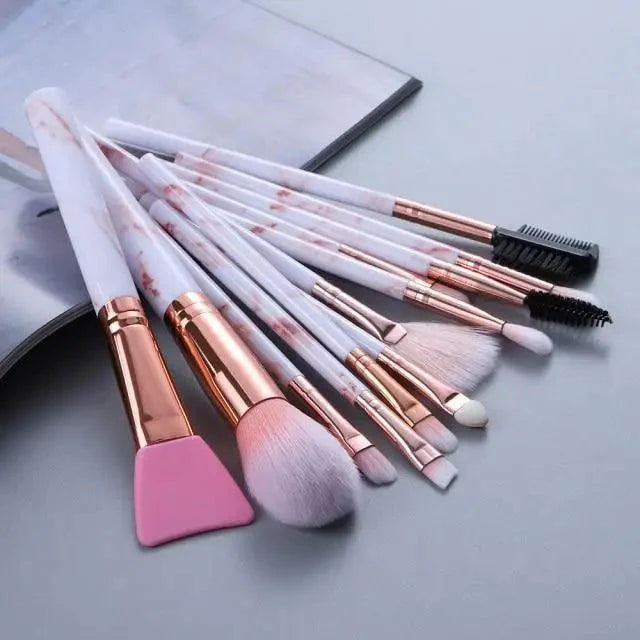 New Luxurious 12/8/5pcs Eye Lip Makeup Brushes Set Eyebrow Comb Eyelash Sponge Eyeshadow Silicone Face Mask Edge Control Brush Cosmetics Stevvex