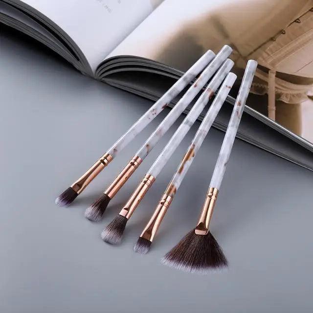 New Luxurious 12/8/5pcs Eye Lip Makeup Brushes Set Eyebrow Comb Eyelash Sponge Eyeshadow Silicone Face Mask Edge Control Brush Cosmetics Stevvex