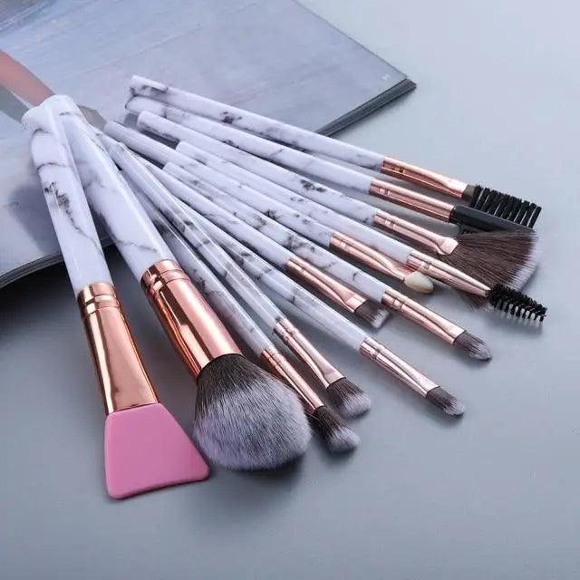 New Luxurious 12/8/5pcs Eye Lip Makeup Brushes Set Eyebrow Comb Eyelash Sponge Eyeshadow Silicone Face Mask Edge Control Brush Cosmetics Stevvex