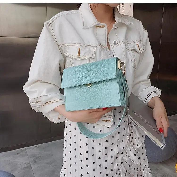Female Flip Square Bag Leather Women's Designer Handbag Crocodile Pattern Shoulder Messenger Bags Stevvex
