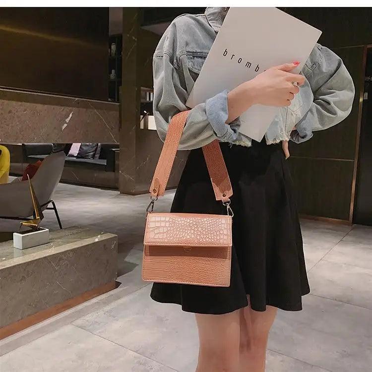 Female Flip Square Bag Leather Women's Designer Handbag Crocodile Pattern Shoulder Messenger Bags Stevvex