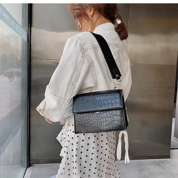 Female Flip Square Bag Leather Women's Designer Handbag Crocodile Pattern Shoulder Messenger Bags Stevvex