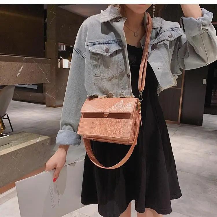 Female Flip Square Bag Leather Women's Designer Handbag Crocodile Pattern Shoulder Messenger Bags Stevvex