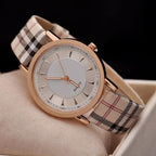 New Luxury Fashion Quartz Ladies Watch Plaid Clock Rose Gold Dial Dress Casual Wristwatch Analog Quartz Watches For Women Fashion Casual Wrist Watch Elegant Dress Watch For Womens Stevvex