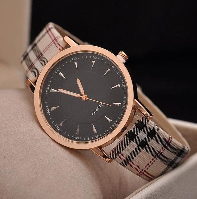 New Luxury Fashion Quartz Ladies Watch Plaid Clock Rose Gold Dial Dress Casual Wristwatch Analog Quartz Watches For Women Fashion Casual Wrist Watch Elegant Dress Watch For Womens Stevvex