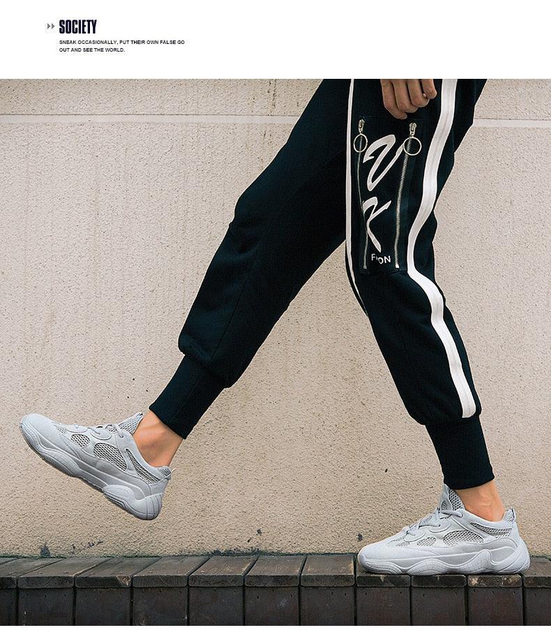 New Men's Breathable Mesh Sneakers Spring Fashion Luxury Shoes Black White Mens Shoes Casual Shoes Modern Sneaker Design Summer Outdoor Running Sneakers Stevvex
