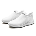 New Men Sneakers Light Fashion Casual Shoes Slip-On Comfortable Women Pink Couple Shoes Outdoor Walking Footwear Non-Slip Running Climbing Shoes Sneakers Stevvex