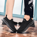 New Men Sneakers Light Fashion Casual Shoes Slip-On Comfortable Women Pink Couple Shoes Outdoor Walking Footwear Non-Slip Running Climbing Shoes Sneakers Stevvex