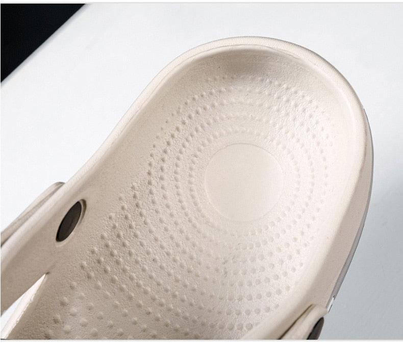 New Mens Shoes Sandals Summer Slippers Unisex Garden Clogs Shoes Casual Slippers Womens Mens Quick Drying Sandals Summer Anti-Slip Beach Shoes Stevvex
