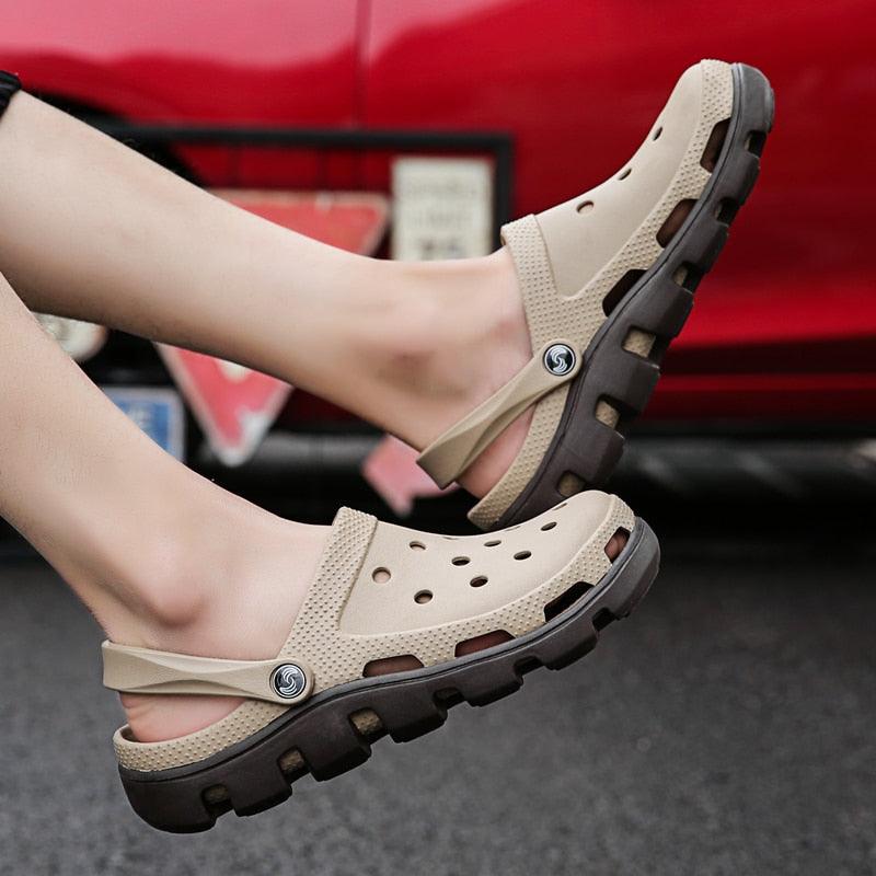 New Mens Summer Slippers Beach Sandals Jelly Shoes Men Outdoor Sandals Hollow Clogs Adjustable Garden Slippers House Shoes Durable Lightweight Beach Clogs Stevvex