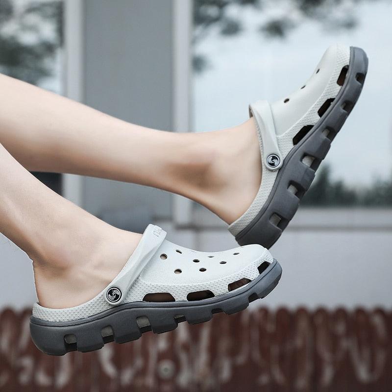 New Mens Summer Slippers Beach Sandals Jelly Shoes Men Outdoor Sandals Hollow Clogs Adjustable Garden Slippers House Shoes Durable Lightweight Beach Clogs Stevvex