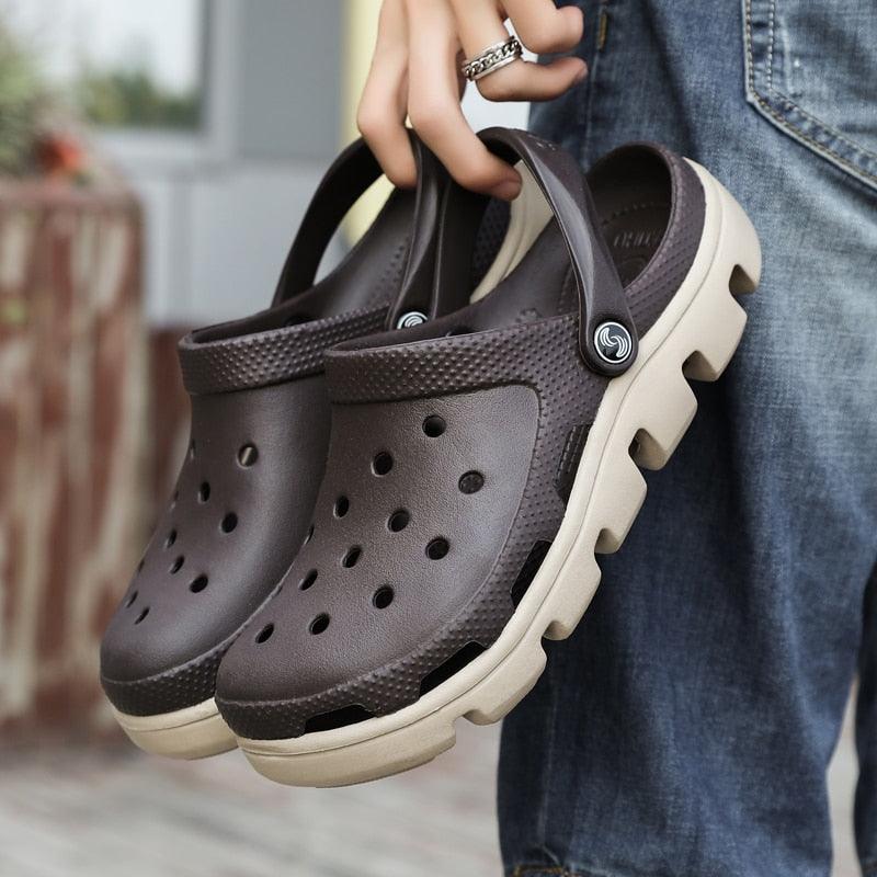 New Mens Summer Slippers Beach Sandals Jelly Shoes Men Outdoor Sandals Hollow Clogs Adjustable Garden Slippers House Shoes Durable Lightweight Beach Clogs Stevvex