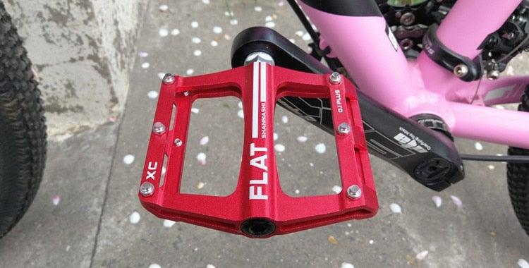 New mountain bike 8 Colors Platform Alloy Road Bike Pedals Ultralight Bicycle Pedal Bike Accessories  Sealed Bearing Mountain Bicycle Flat Pedals Lightweight Aluminum Alloy Wide Platform Cycling Pedal Universal Lightweight Aluminum Alloy Stevvex