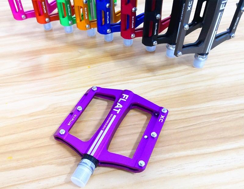 New mountain bike 8 Colors Platform Alloy Road Bike Pedals Ultralight Bicycle Pedal Bike Accessories  Sealed Bearing Mountain Bicycle Flat Pedals Lightweight Aluminum Alloy Wide Platform Cycling Pedal Universal Lightweight Aluminum Alloy Stevvex