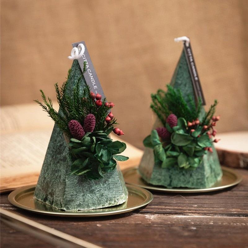 New Nordic Christmas Tree Scented Candle Simple Wedding Home Decor Christmas Tree Scented Candle Cute Candle for Christmas New Years Long Burn Time Unique Fragrance Candle Stevvex