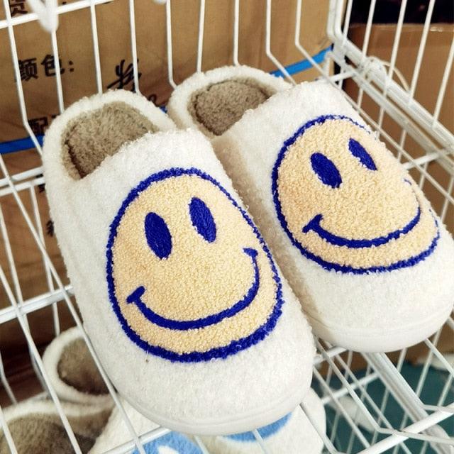 New Pink Smiley Face Slippers Women Smile Slippers Happy Face Slippers Retro Smiley Face Soft Plush Comfy Warm Slip-on Slippers Fluffy Fur Lined Mens Cute Home Sandals Winter Indoor House Slippers Stevvex
