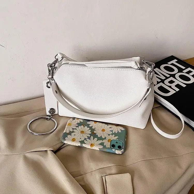 New PU Leather Shoulder Bag for Women Designer Wide Belt Handbags with Chain For Ladies Stevvex