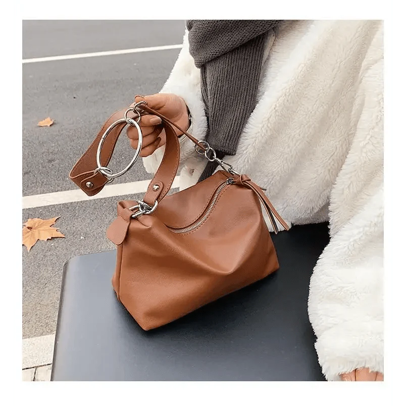 New PU Leather Shoulder Bag for Women Designer Wide Belt Handbags with Chain For Ladies Stevvex
