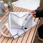 New PU Leather Shoulder Bag for Women Designer Wide Belt Handbags with Chain For Ladies Stevvex