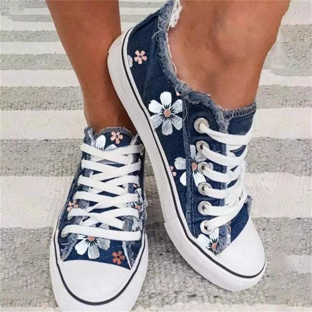 New Womens Comfortable Canvas Flats Flower Summer Fashion Lace-up Sneakers Casual Fashion Round Toe Vulcanized Shoes Women Casual Sneakers Stevvex