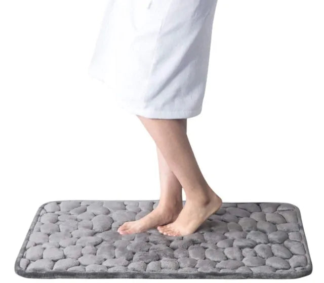 Non-Slip Embossed Bathroom Mat Pi-Mart