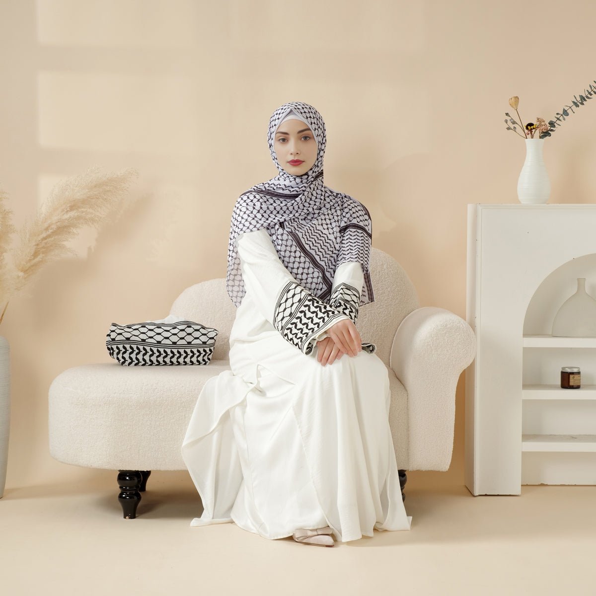 Palestinian Keffiyeh-Inspired Abaya with Matching Crossbody Bag Keffiyeh Abaya (MA131) Mariam's Collection