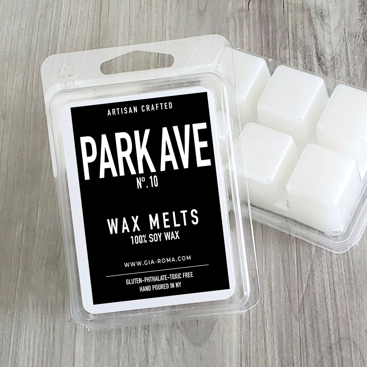 Velvet Moss And Citrus Luxury Scented Candle Park Ave White Or Black Label BandsCo Straps