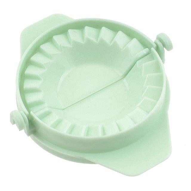 Plastic Dumpling Molds Food Maker Dough Press Pie Hand Mould Creative Tools Kitchen Accessories Dumpling Maker Stuffed Dumpling Plastic Mold Filling Cooking Tool Kitchen Accessories Stevvex