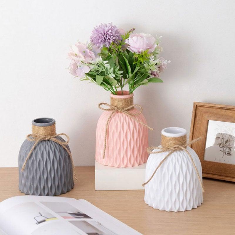 Plastic Vases Anti-ceramic Unbreakable Basket Imitation Rattan Flower Vase For Home Décor Desktop Decoration Living Room Office or Bookshelf Stevvex