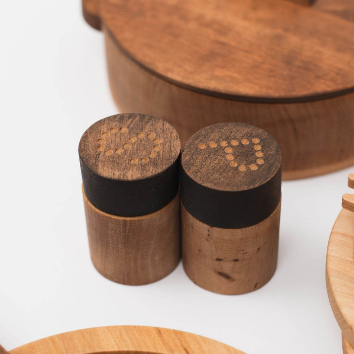 Wooden Play Kitchen Dishes - SJB-DIAMOND ELITES