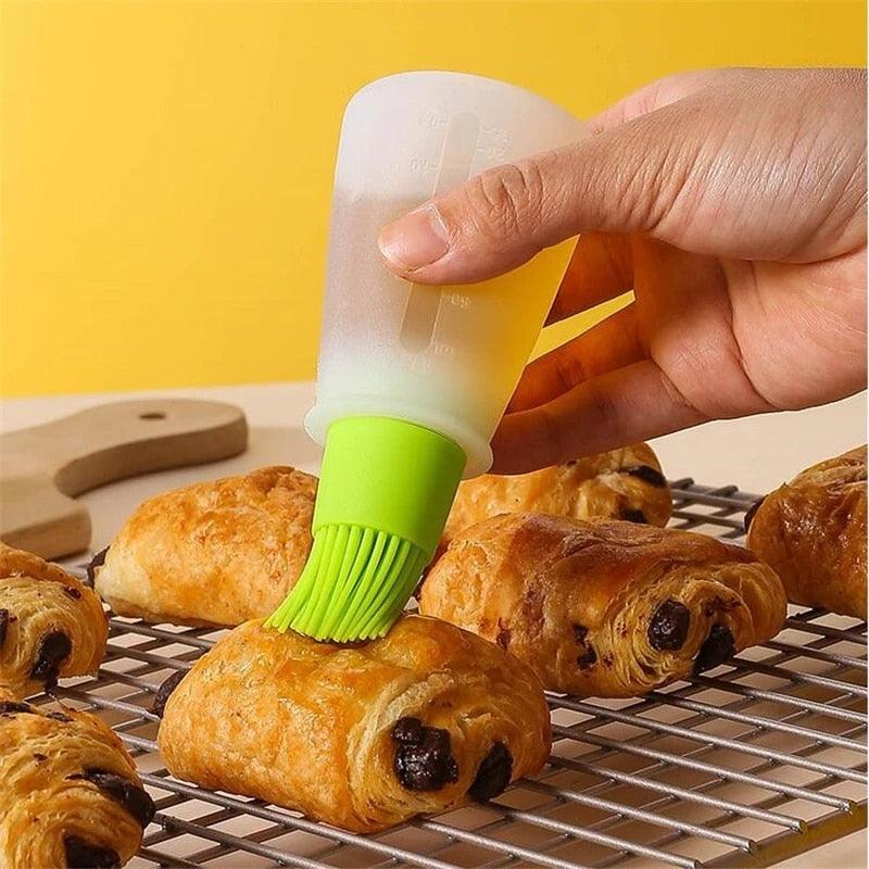 Portable Silicone Oil Bottle with Brush Oil Dispenser Liquid Oil Pastry Kitchen Baking BBQ Tool Kitchen Tools BBQ Baking Gadgets Silicon Oil Bottle Brush  Baking or Grilling Frying BBQ Stevvex