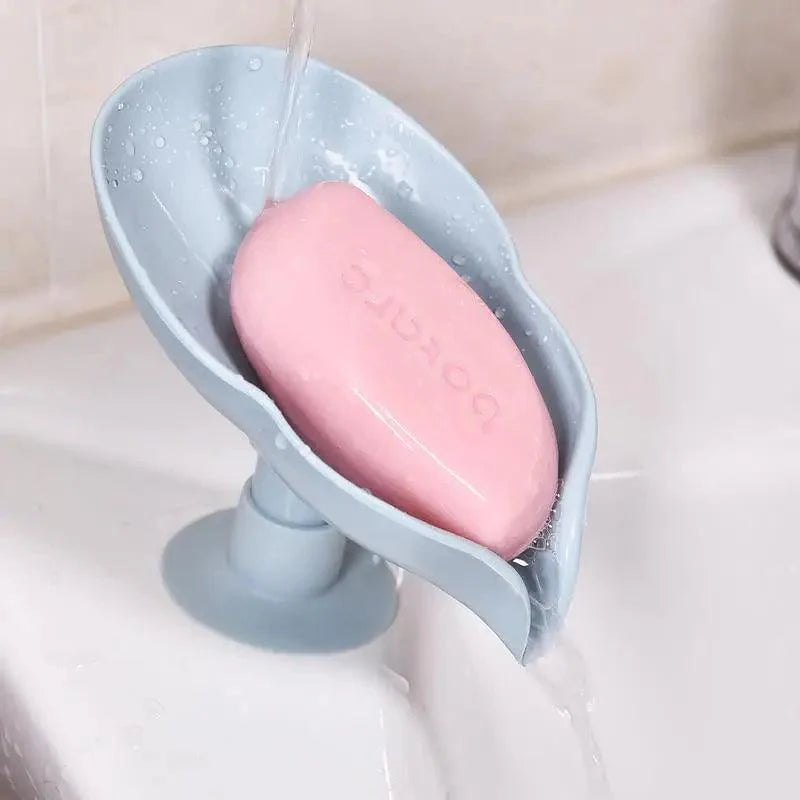 Portable Soap Dish Leaf Shape Soap Holder Leaf Shaped Soap Box Soap Dish For Bathroom Suction Cup Bathroom Storage For Soap Soap Dishes Sponge Container with Suction Cup Leaf Shape Self Draining for Bathroom Kitchen Sink Stevvex