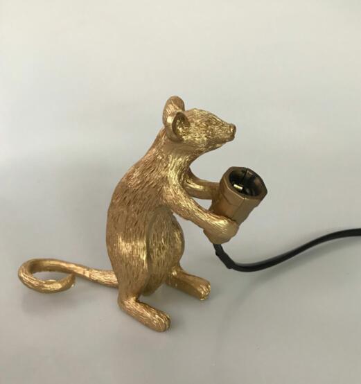 Postmodern Resin Animal Rat Mouse Table Lamp Small Mini Mouse Cute LED Night Lights Home Décor Desk Lights Bedside Lamp Decorative Table Lamp Cute Study Lamps for Bedroom Décor Stevvex