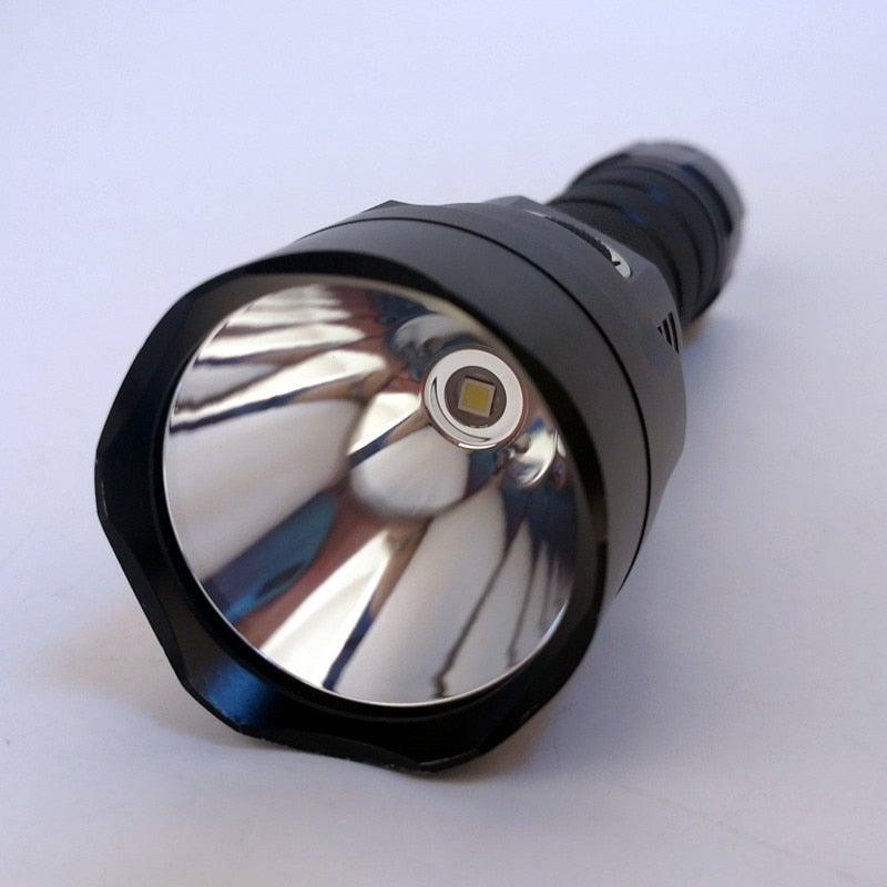 Powerful Flashlight Rechargeable Waterproof Searchlight Powerful Long Beam Distance LED Super Bright Flashlight Cree Torch with  Ramping Indicator USB Charger Super Bright Torch Best For Hiking Hunting Camping Outdoor Sport Stevvex